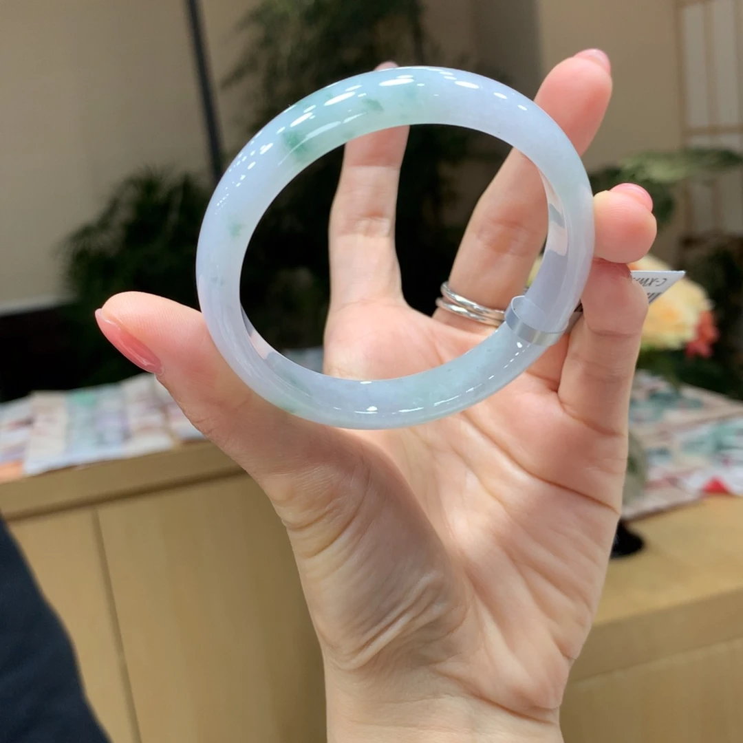 未镶嵌手镯翡翠不退不换