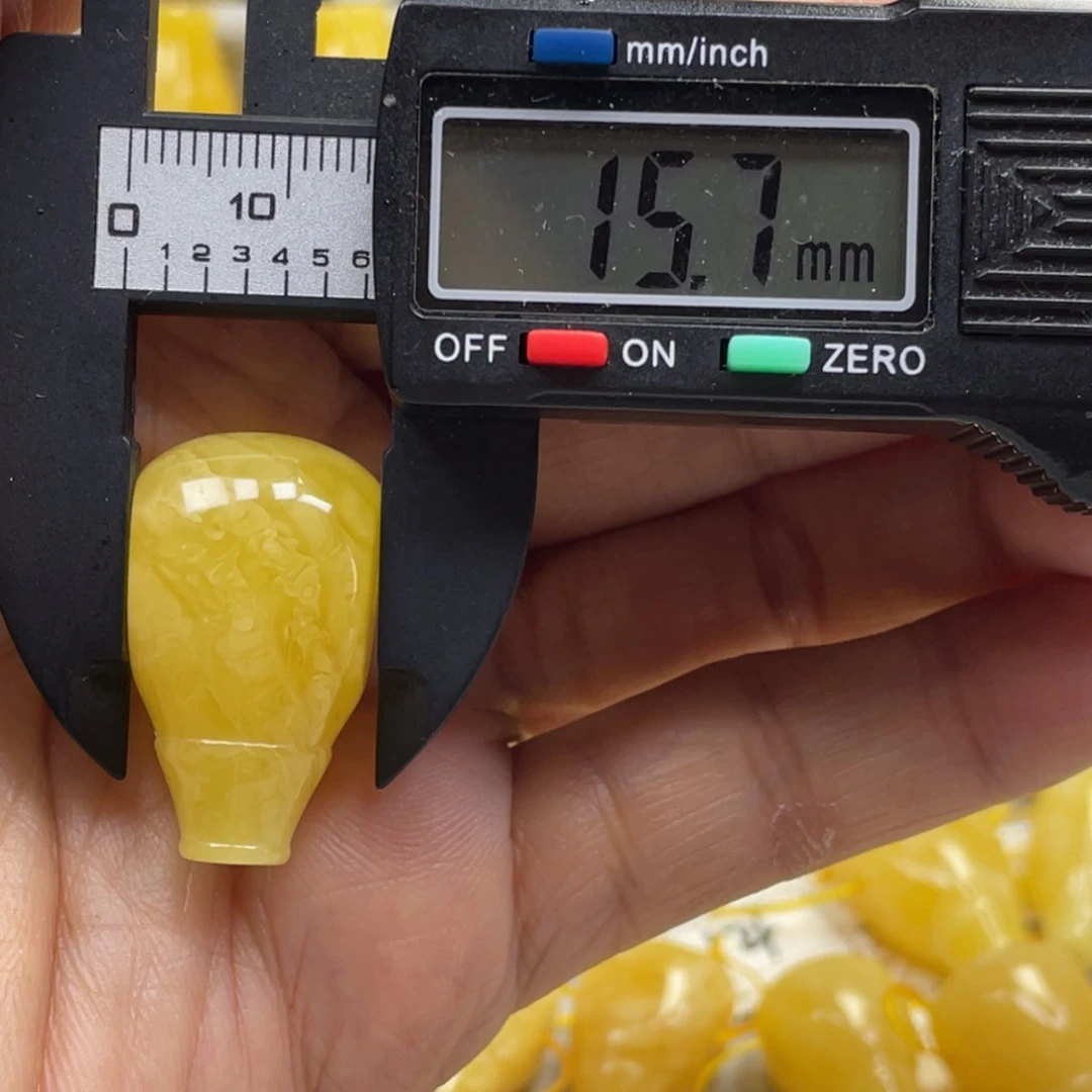 【闪购商品】裸石蜜蜡未镶嵌大*25杂
