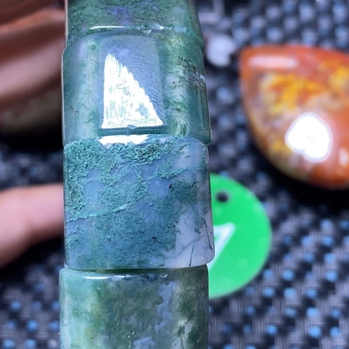 玛瑙/玉髓颈饰未镶嵌雅