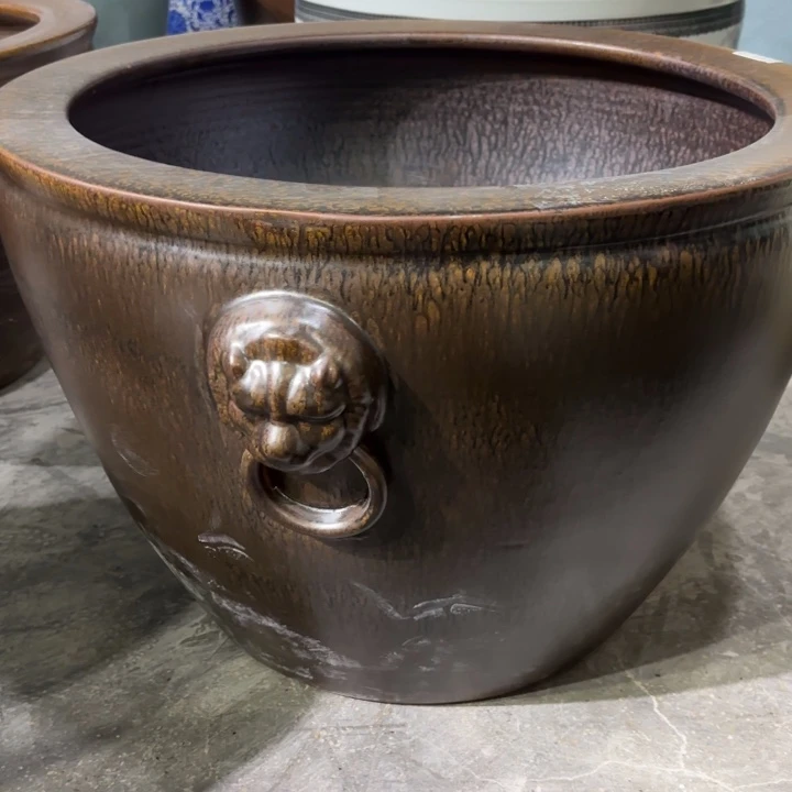 古铜狮头微瑕尺寸63-43