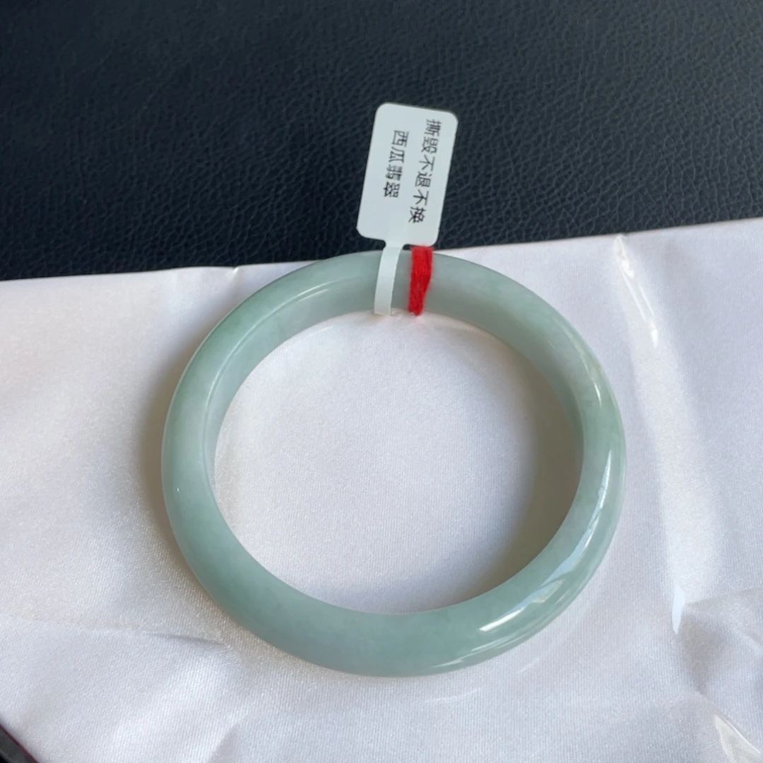 未镶嵌手镯翡翠翡翠手鐲