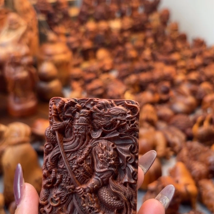 雨***.柏木（崖柏）太行崖柏手把件