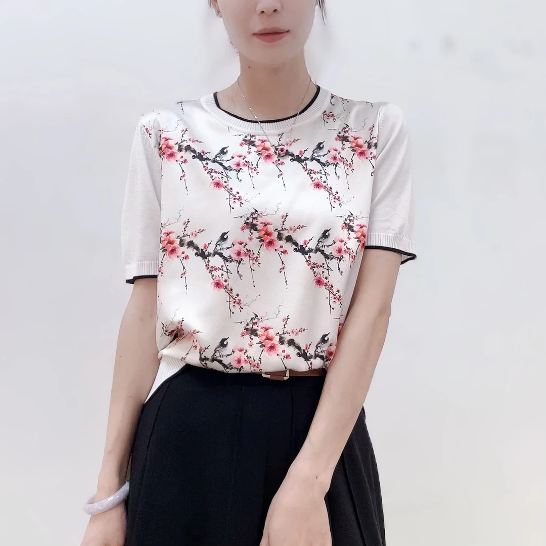 SS 25036【喜上梅梢】2025夏梅花印花拼接桑蚕丝圆领短袖