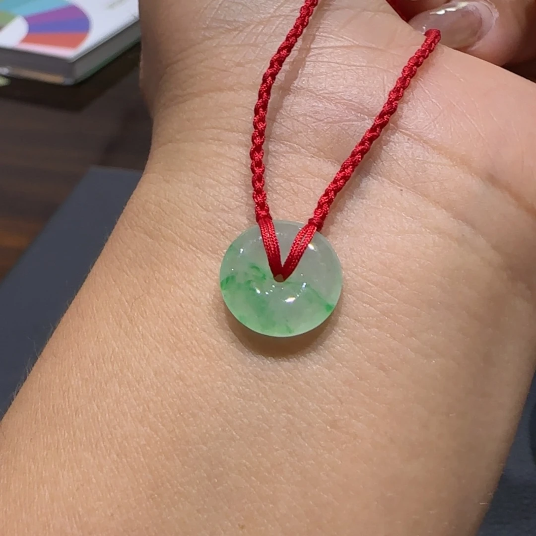 翡翠未镶嵌颈饰平安扣L