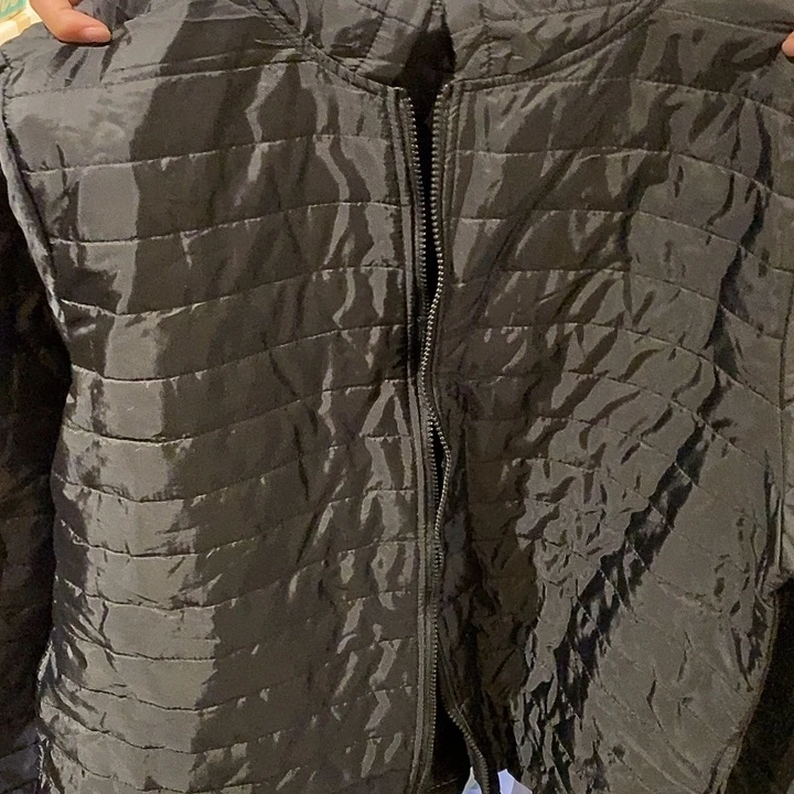 A***叁中古香水沐浴露持久留香