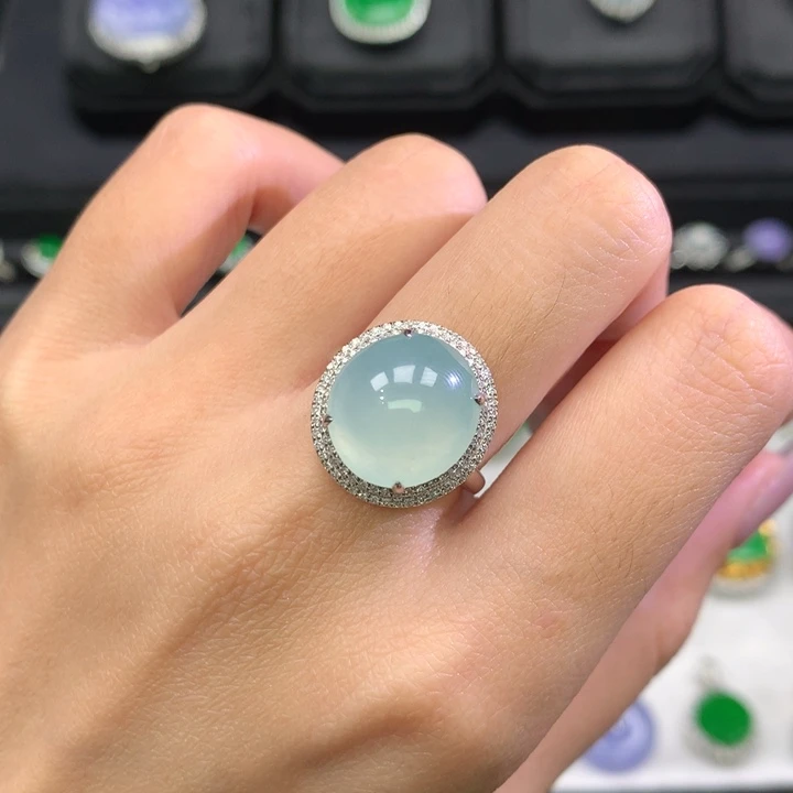 翡翠吊坠(不含链)18K金镶嵌