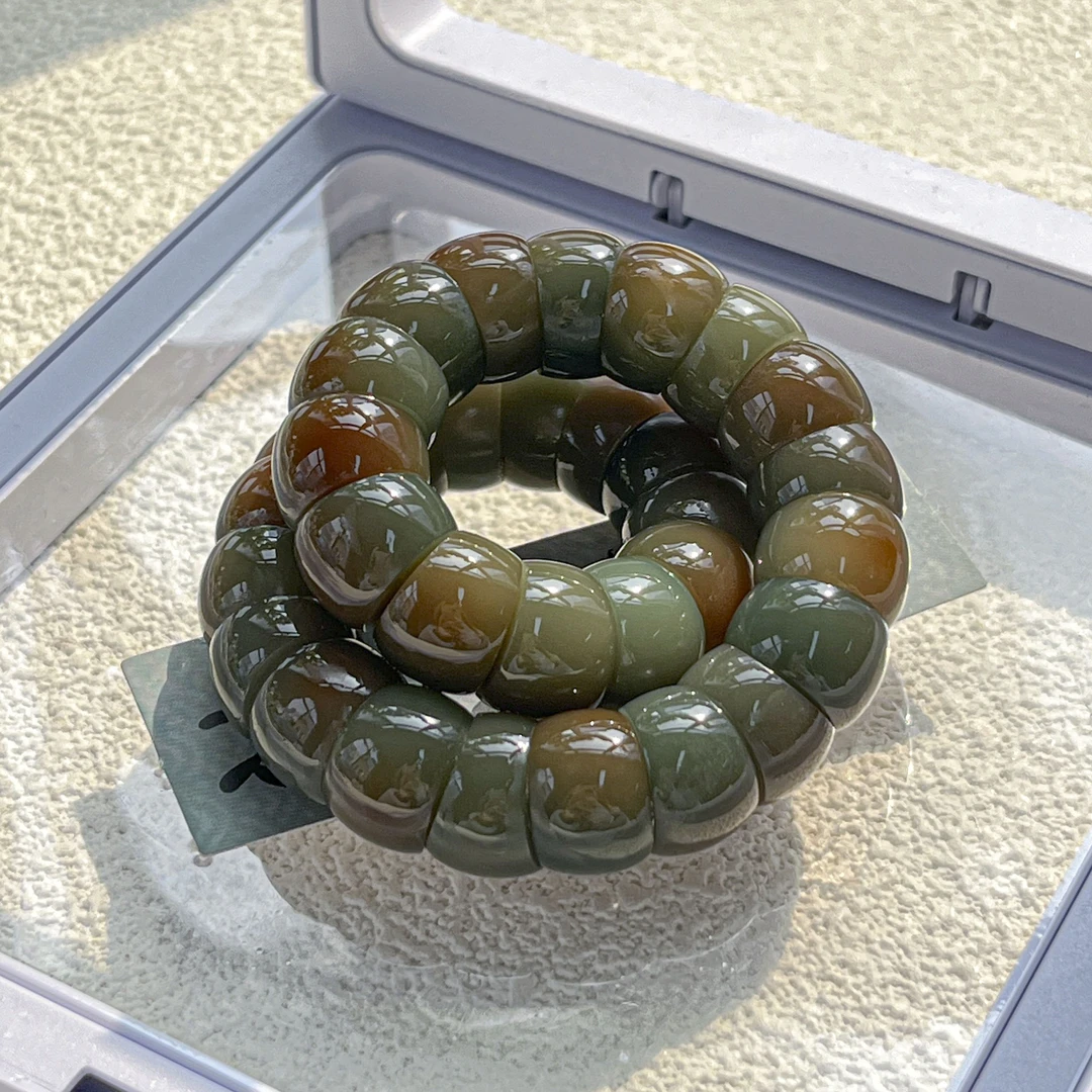 敦煌孔雀蓝其他桶猪大肠手串12*9mm  D-A922080