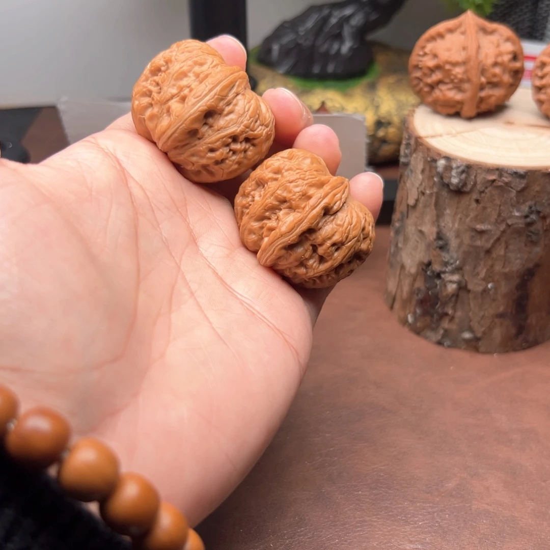 哈***尔吊坠文玩核桃39全品元宝5