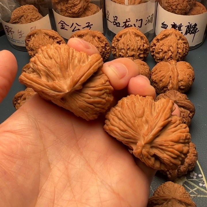 吊坠文玩核桃合体62白狮子半壁江山