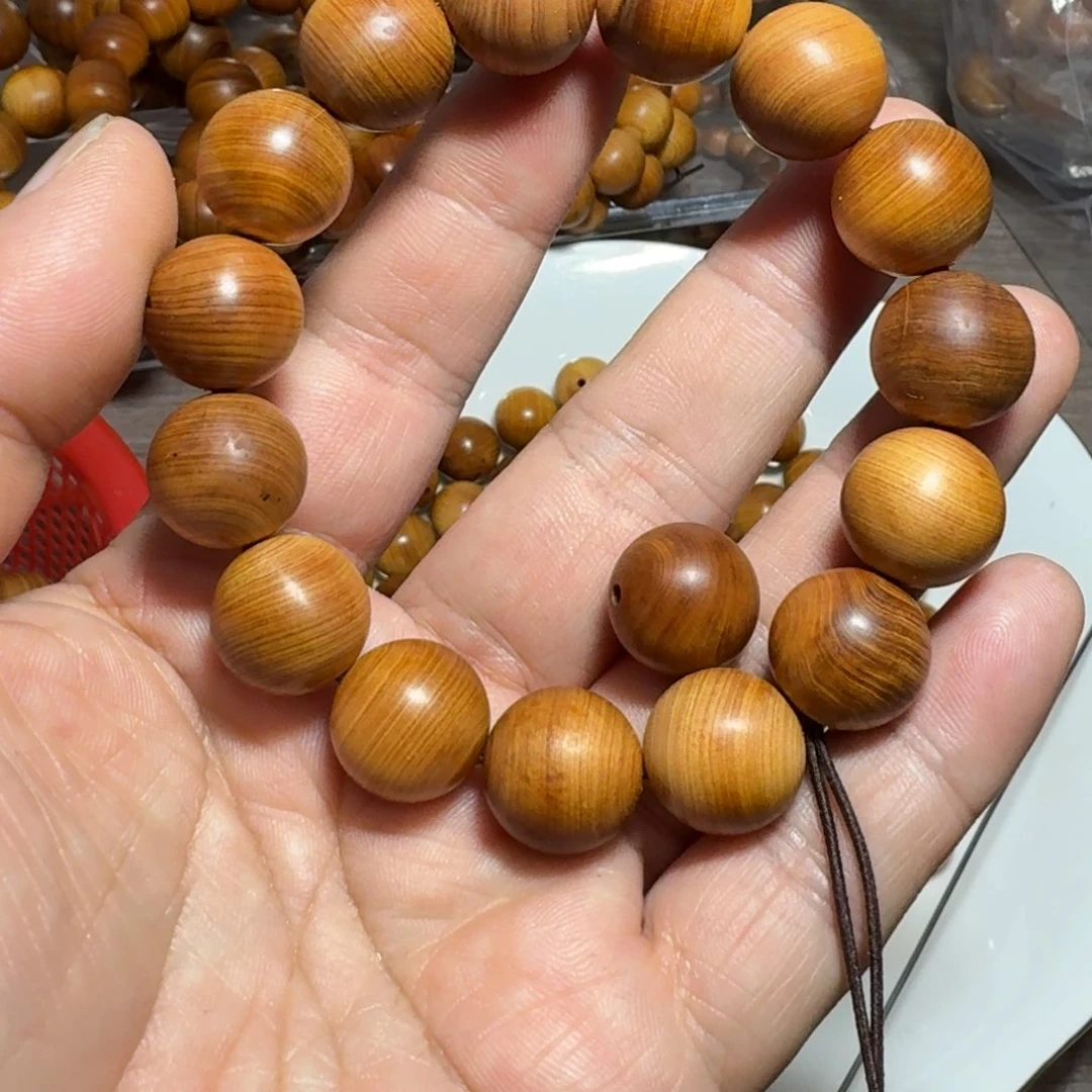 柏木（崖柏）你***逃太行崖柏1.5干黑油微瑕