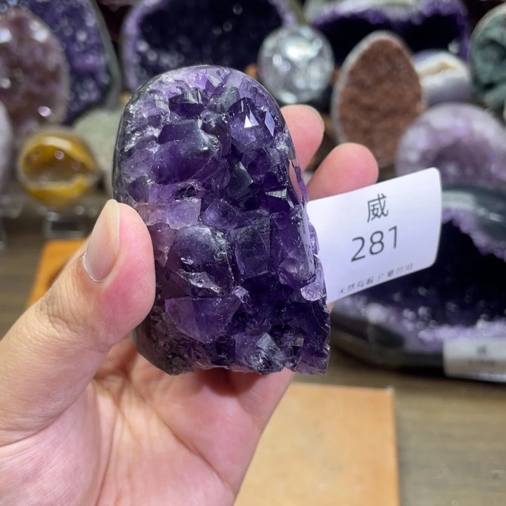 未镶嵌珠宝半成品水晶