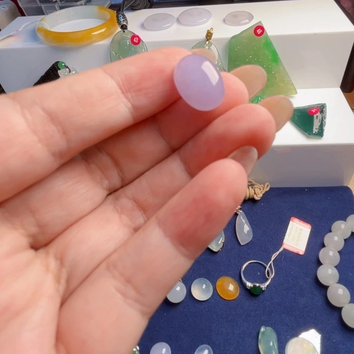 翡翠未镶嵌颈饰天然翡翠