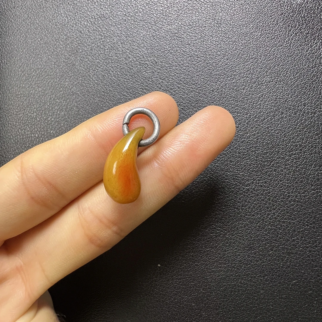 藏传收获一枚骨侧挂