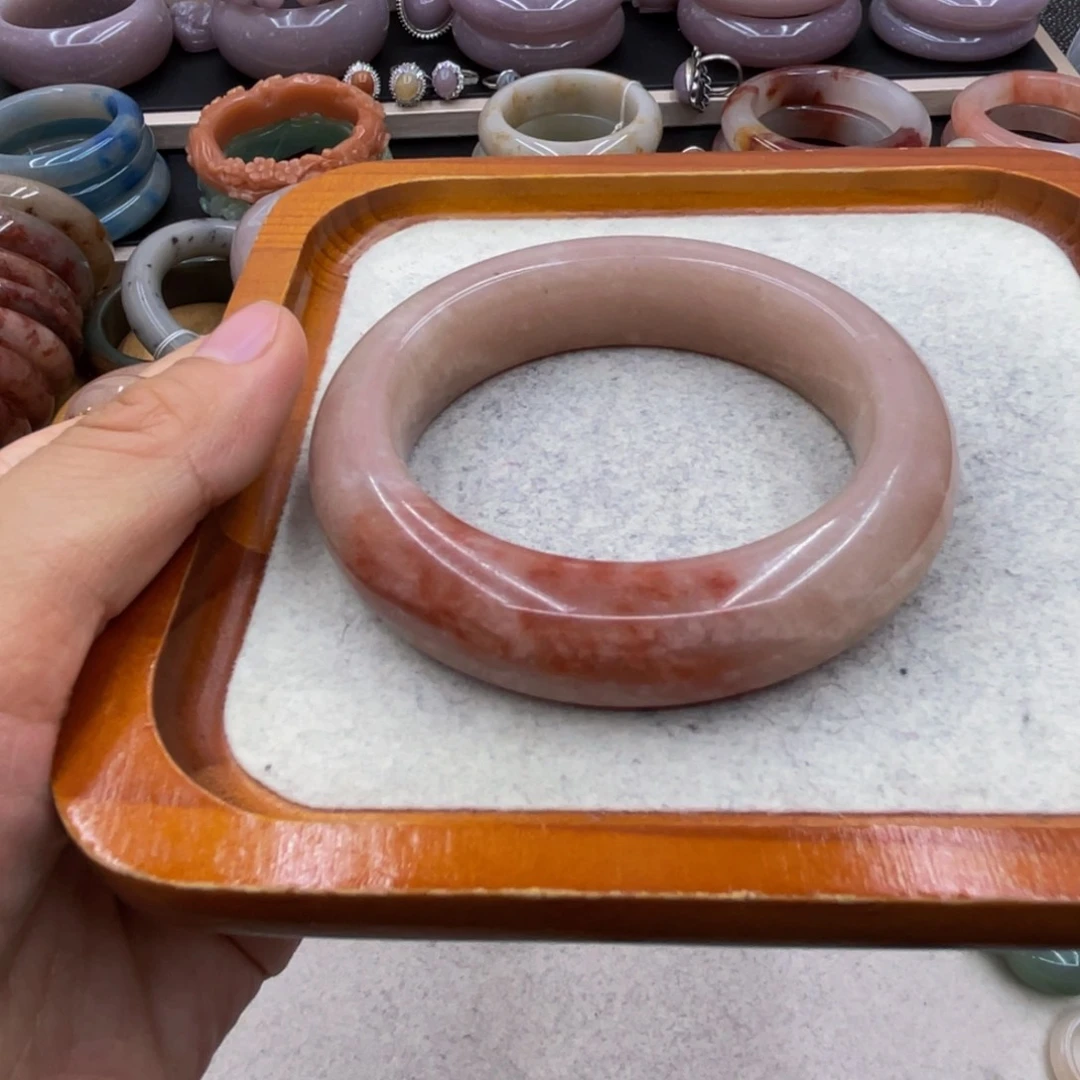 石英岩玉圈口56未镶嵌