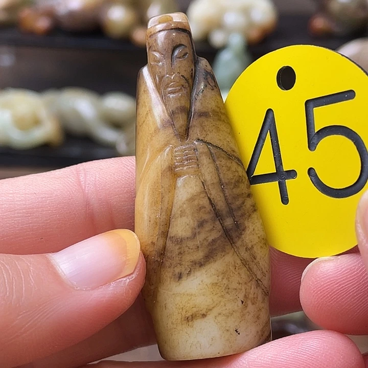 和田玉（糖玉）未镶嵌颈饰