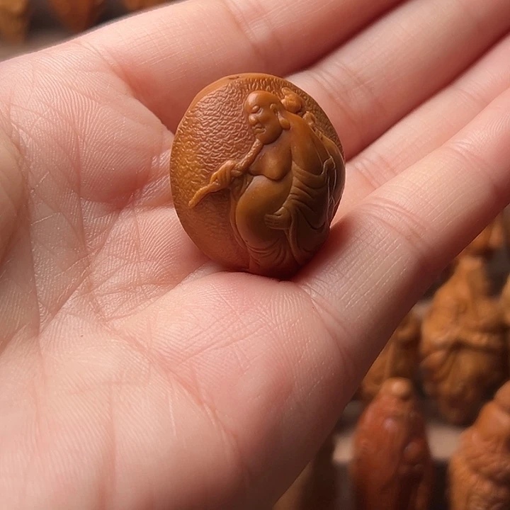 橄榄核吊坠魏*橄榄核