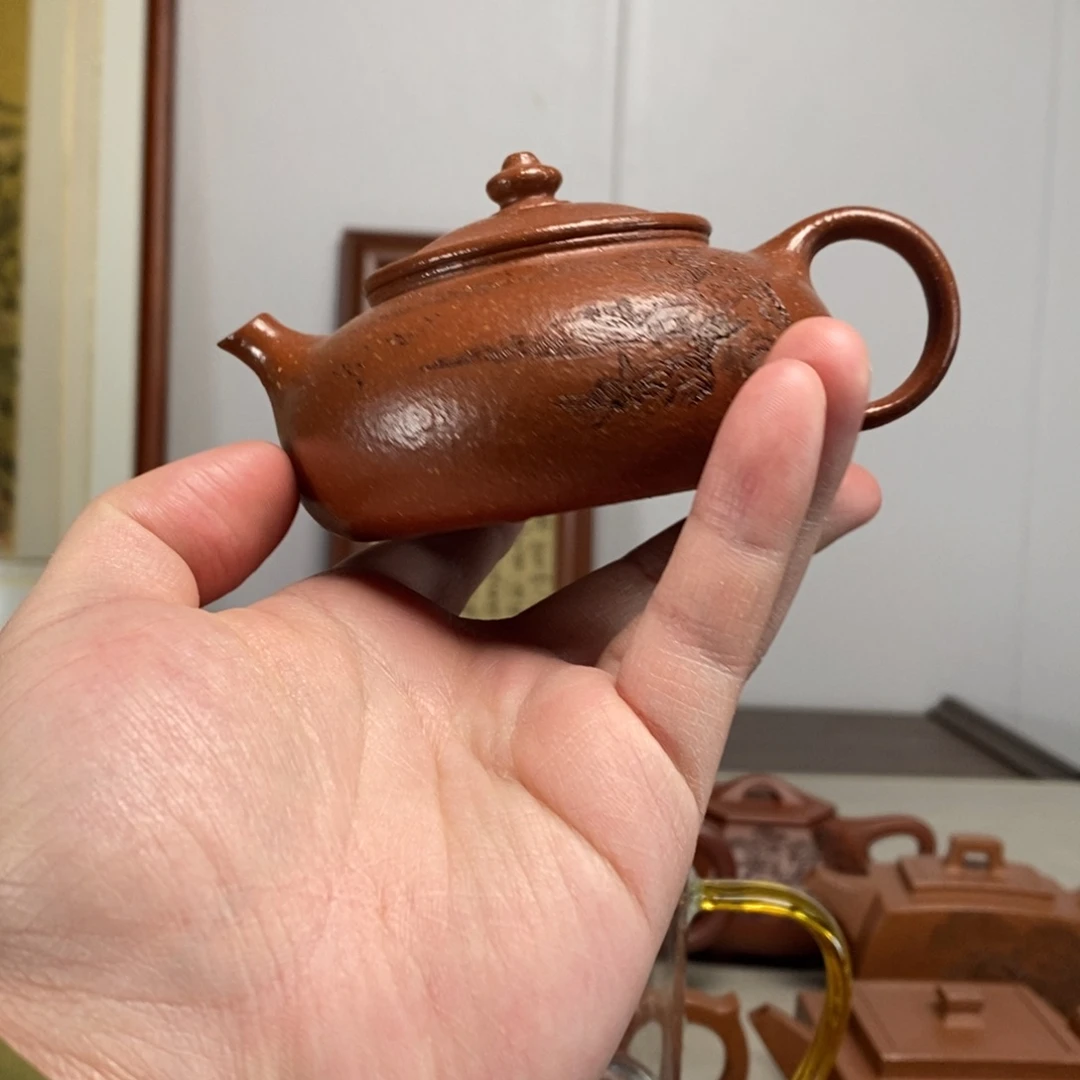 紫砂茶壶原矿泥料传统工艺制作