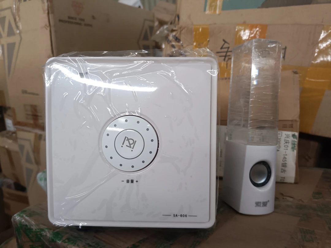 准新品 索爱 闷，不包好坏，电脑音响2.1，副箱喇叭烂边，不包邮