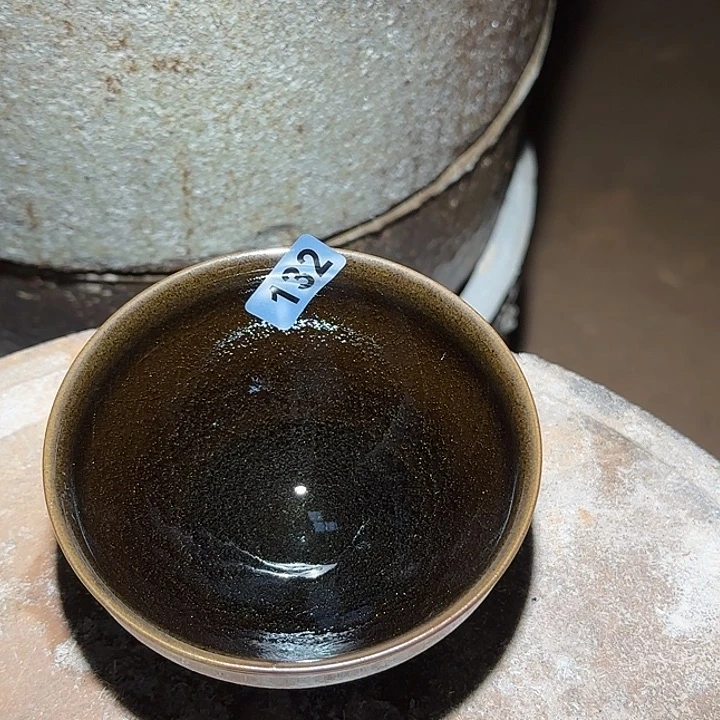 茶盏我不在这里吃饭的呀