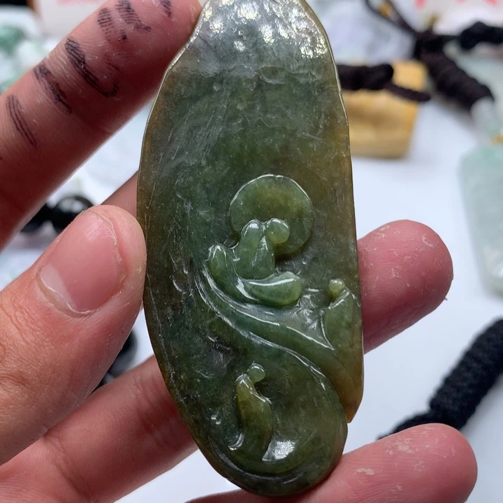 颈饰未镶嵌翡翠保真天然a货翡翠
