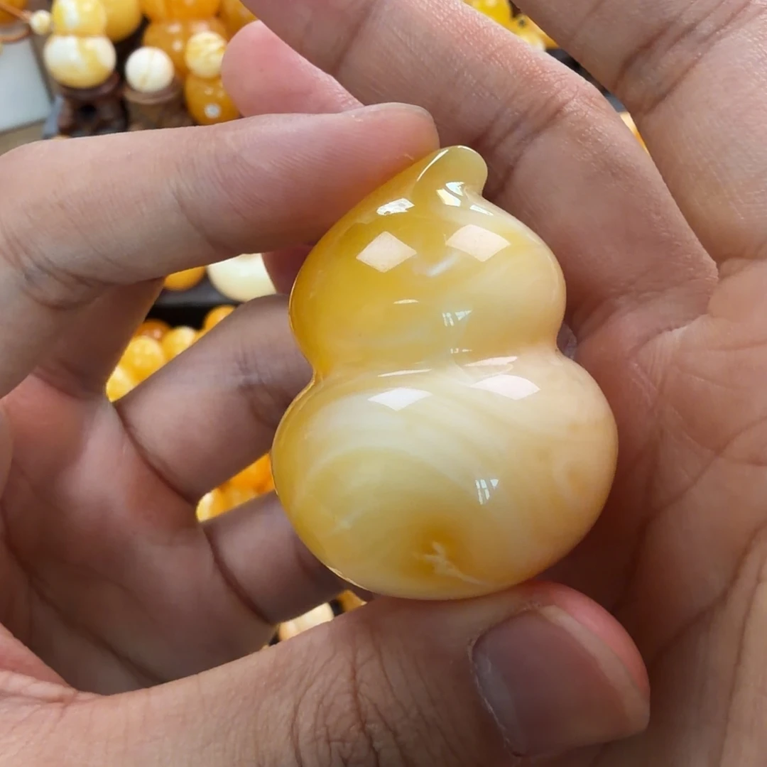 琥珀未镶嵌珠宝奇石24g