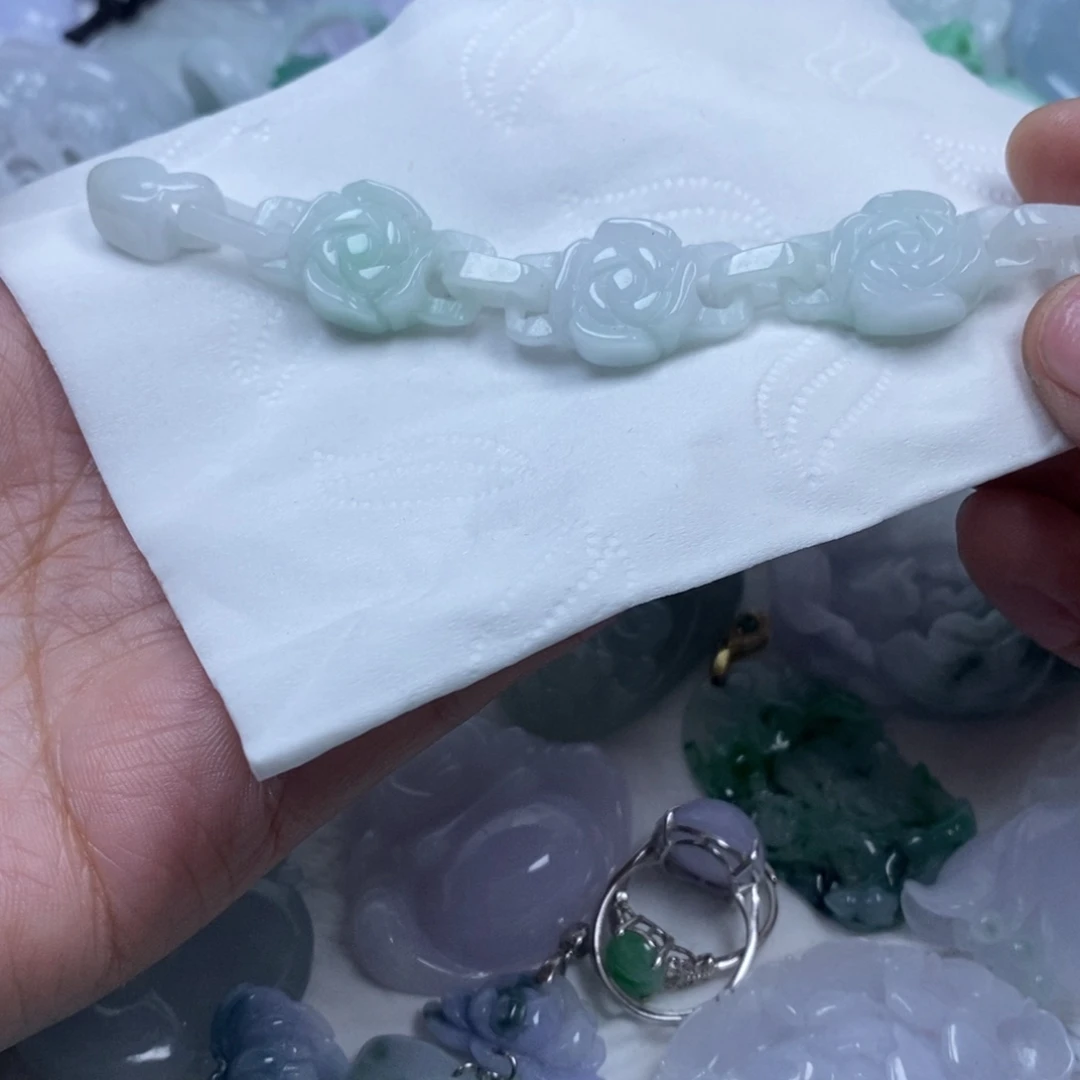 颈饰未镶嵌翡翠翡翠