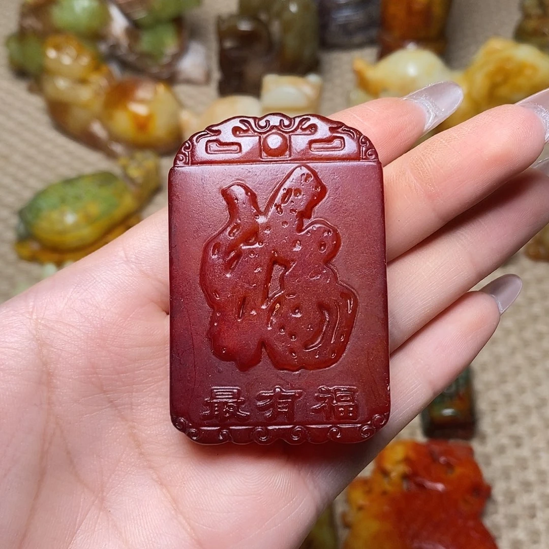 未镶嵌蛇纹石玉颈饰