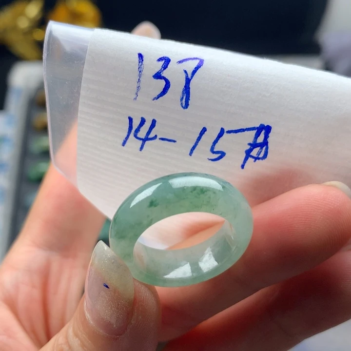 定制翡翠未镶嵌戒圈