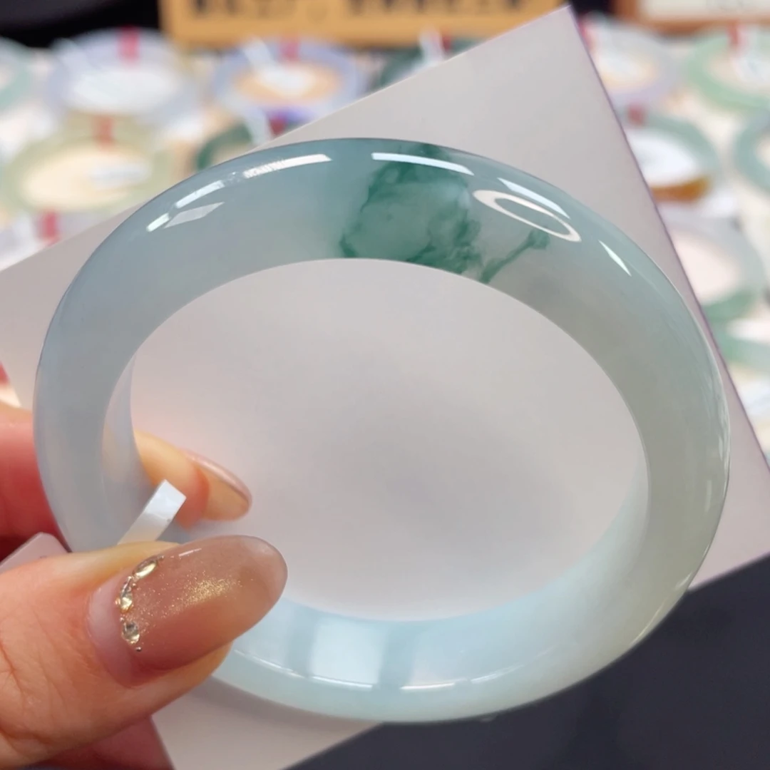 未镶嵌手镯翡翠1号老坑胶底飘蓝强推