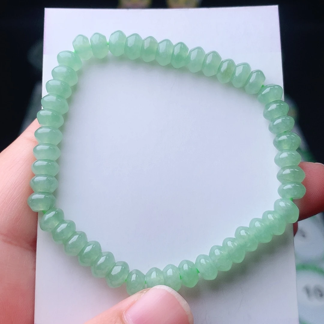 翡翠未镶嵌手链翡翠