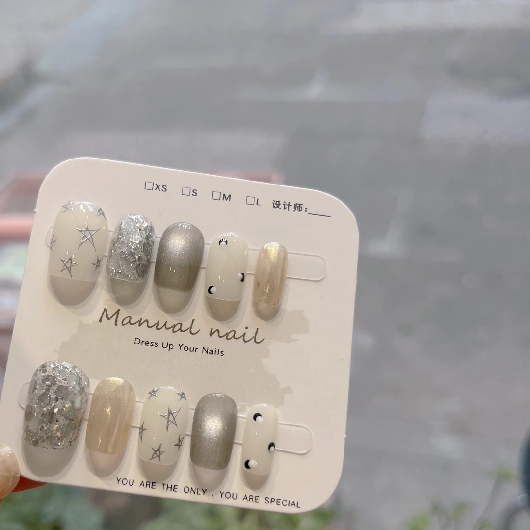 述白 显白手工穿戴甲清新自然日常必备银色手绘亮片