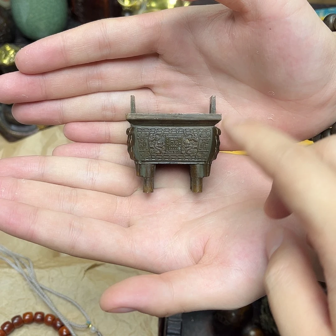 大叶紫檀（黑酸枝木类）