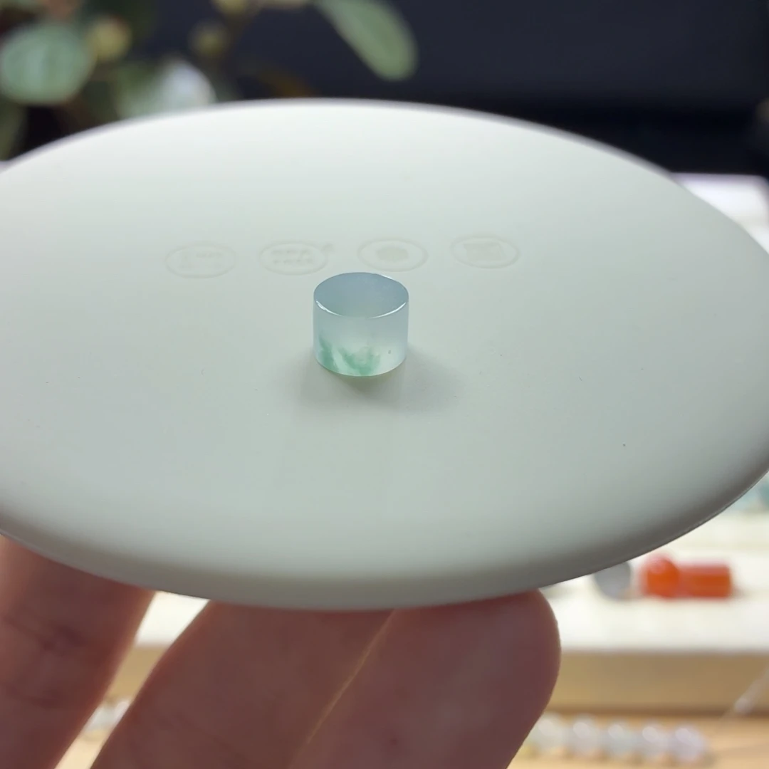 定制翡翠未镶嵌卡8桶珠