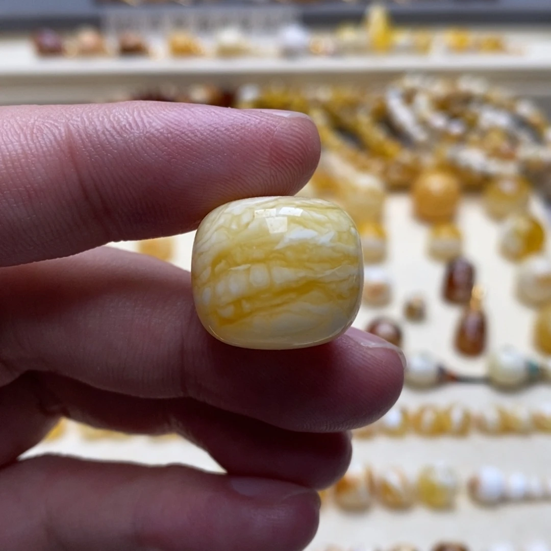 琥珀未镶嵌珠宝奇石19+金瓷白虎皮纹妖花老型