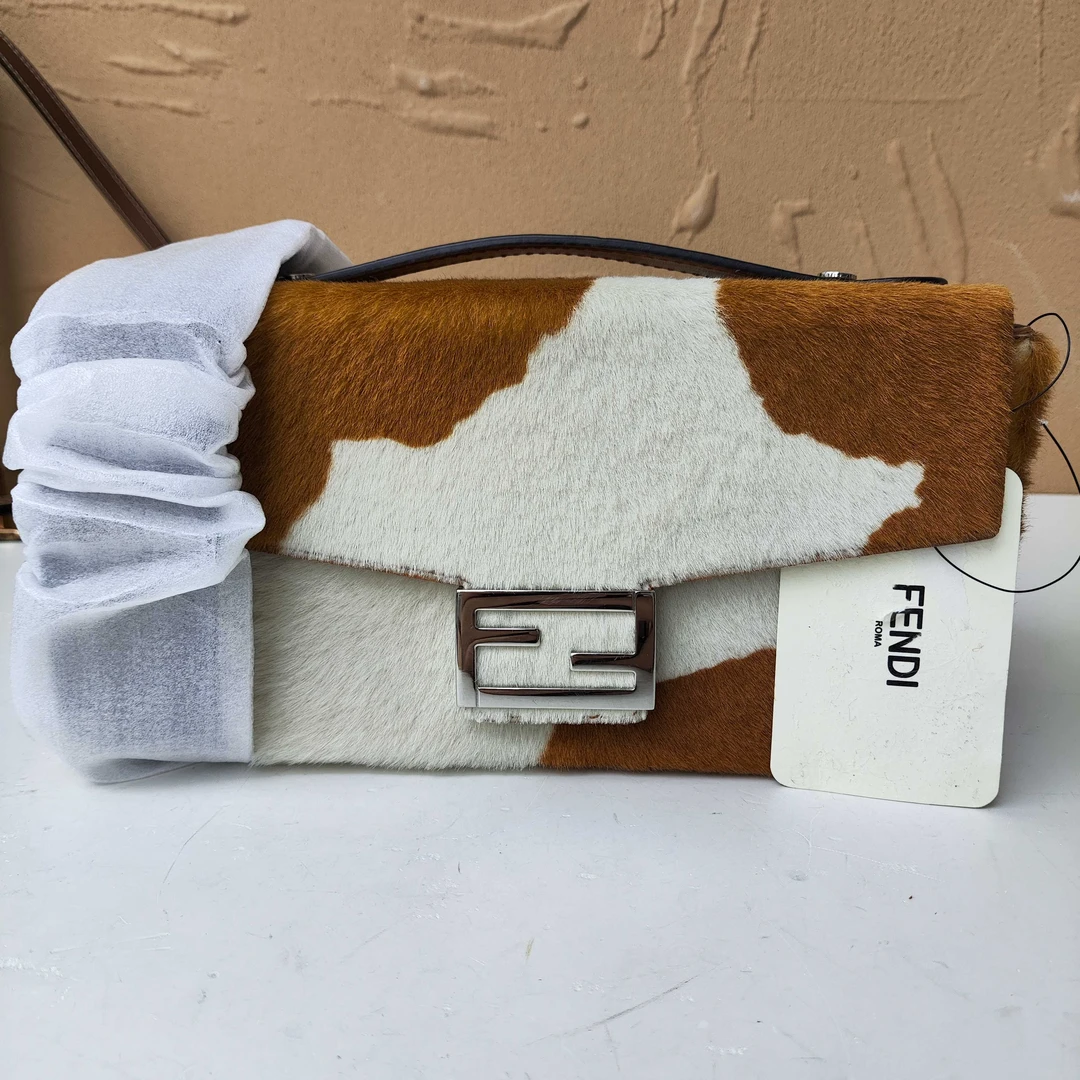 95新 FENDI/芬迪 /KIKI/单肩包/16697488