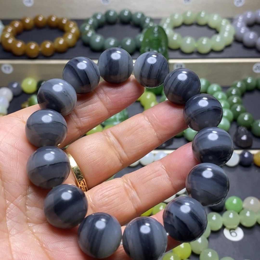 和田玉手串未镶嵌