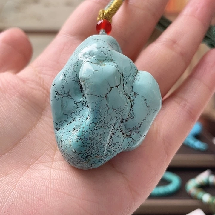 未镶嵌绿松石珠宝奇石