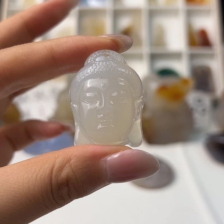 玛瑙/玉髓颈饰合金