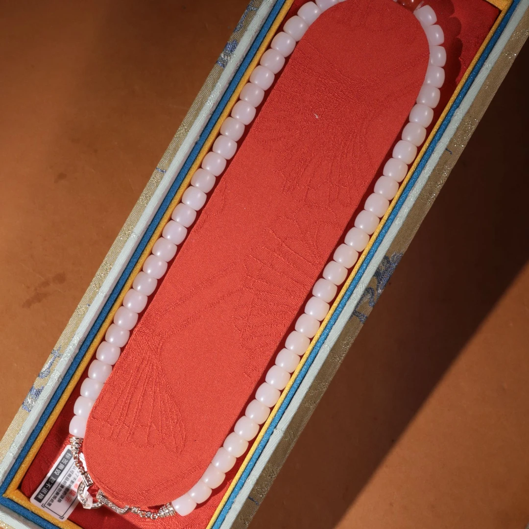 ZY3938 二十世纪和田玉白玉桶珠项链