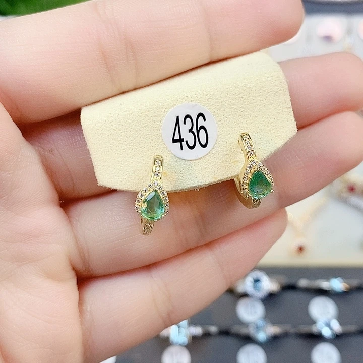 祖母绿耳饰银S925镶嵌