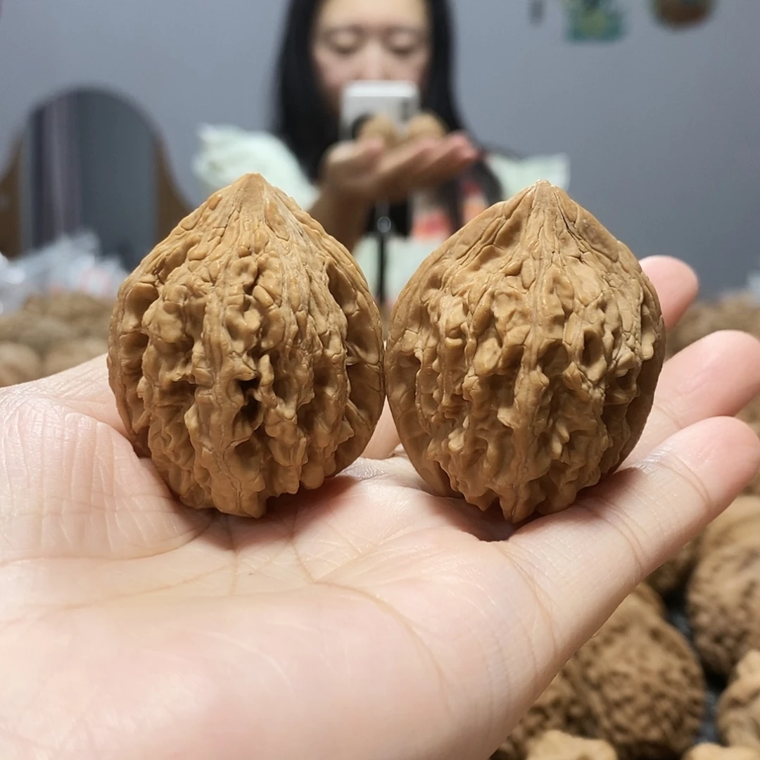 吊坠文玩核桃大沽石38