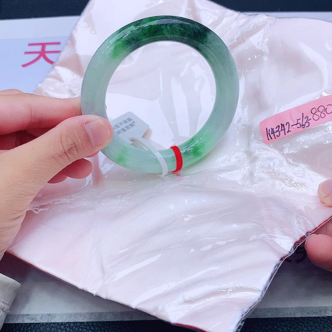 未镶嵌手镯翡翠翡翠