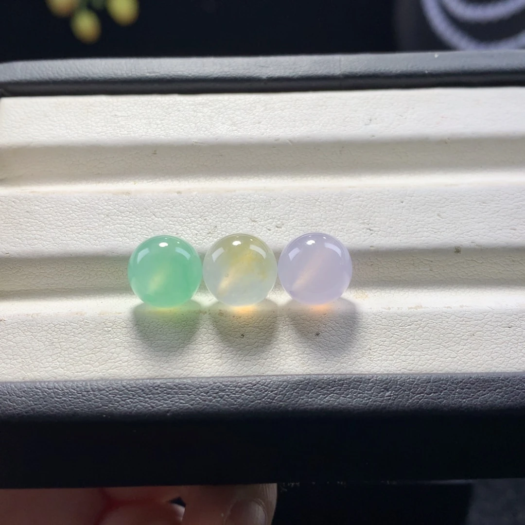 翡翠未镶嵌手串卡10冰三彩