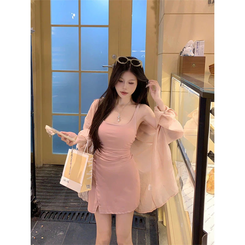 辣妹纯欲休闲百搭时尚粉色长袖衬衫上衣女收腰显瘦开叉吊带连衣裙
