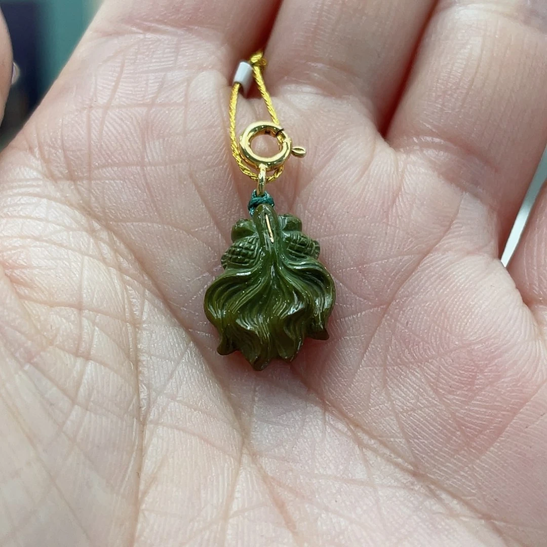 绿松石颈饰未镶嵌