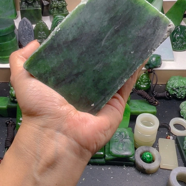 和田玉未镶嵌珠宝半成品