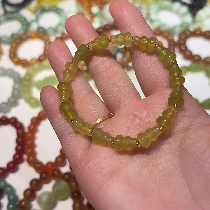 蛇纹石玉未镶嵌手串