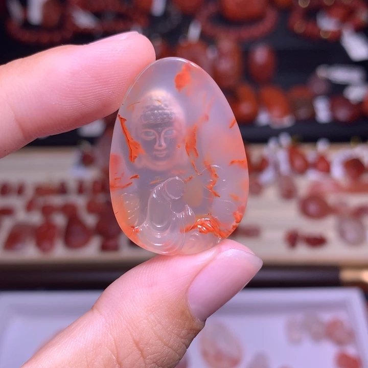 暖***阳南红玛瑙未镶嵌珠宝半成品悟道拜佛