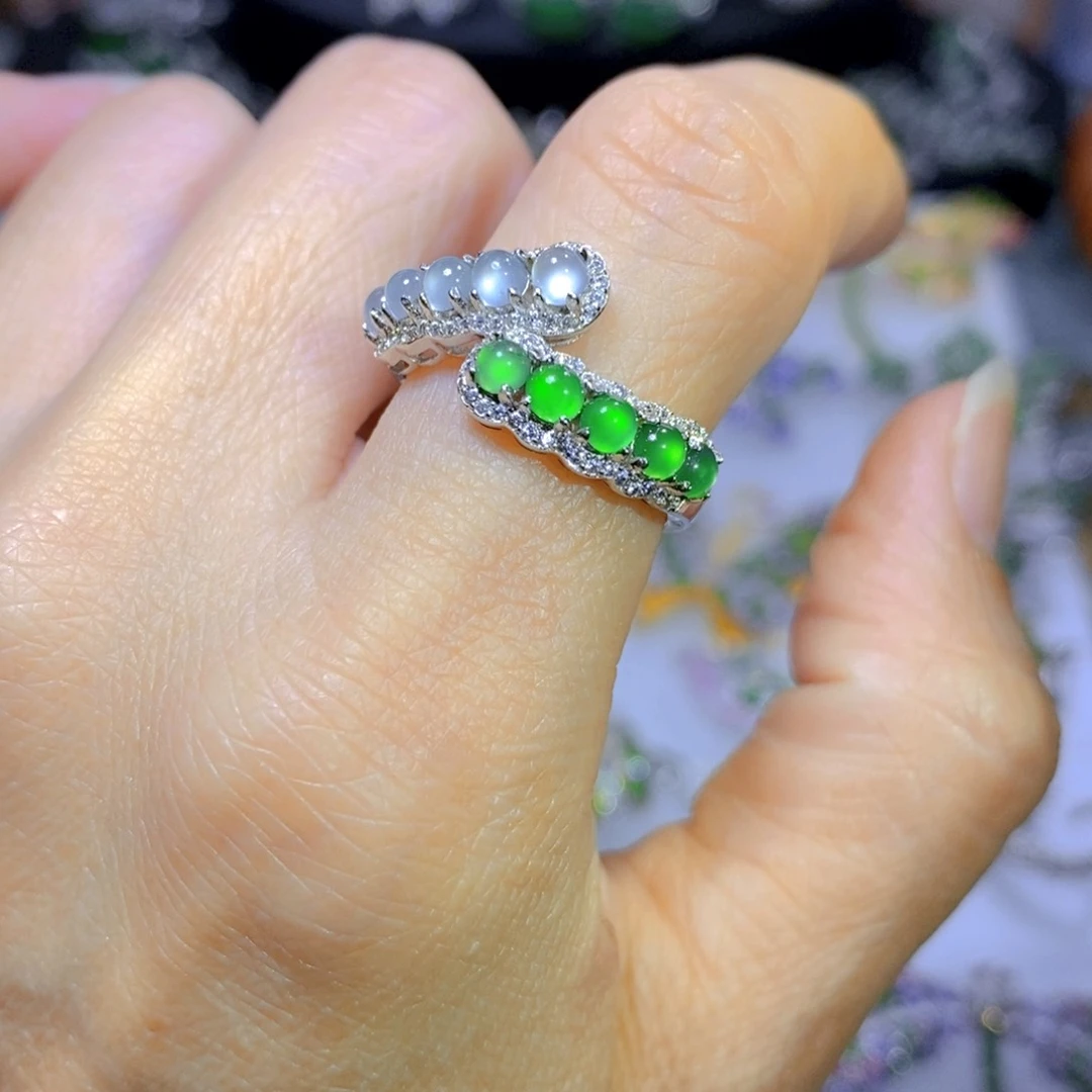 翡翠颈饰银S925镶嵌天然翡翠