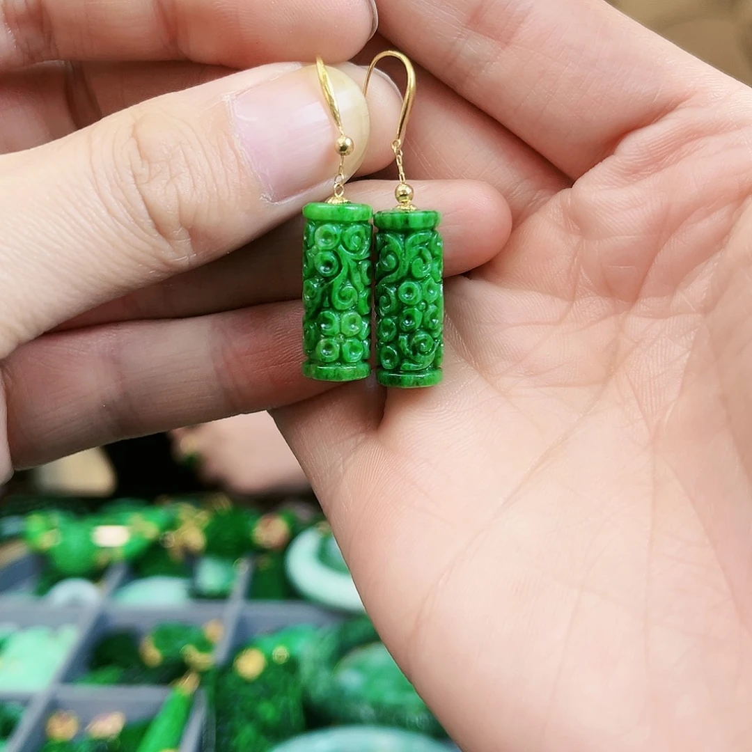 翡翠耳饰18K金镶嵌耳饰